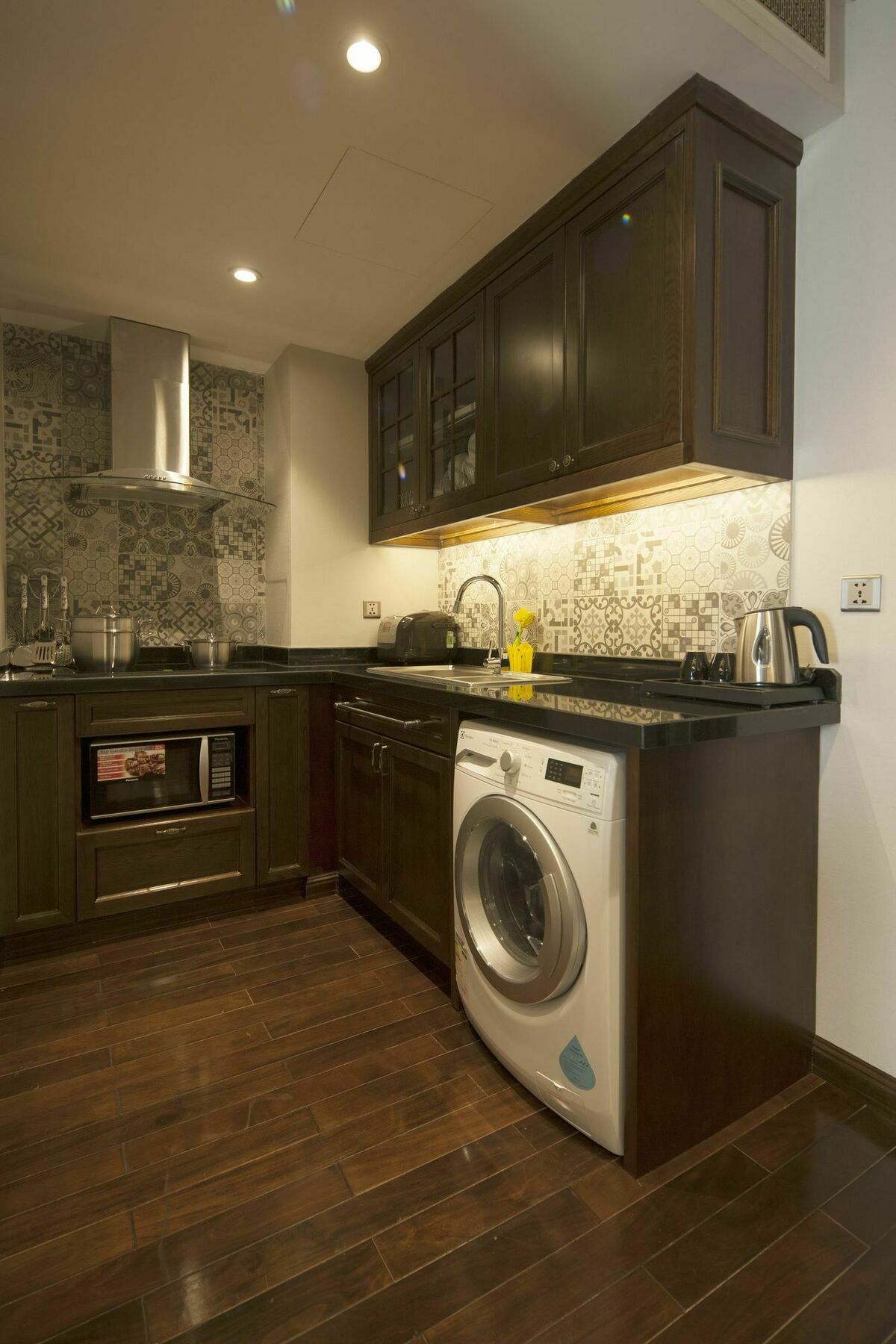 Jb Serviced Apartment Hanoi Exterior photo